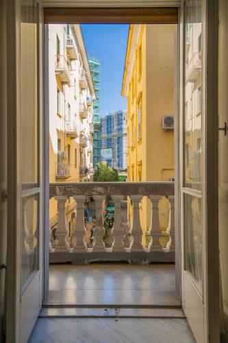 Bed&Breakfast Salerno Room Type - Deluxe Triple Room Bed&Breakfast Salerno Room Type - Deluxe Triple Room