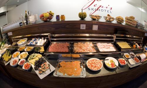 Food and beverages, Pepis Skihotel in Sankt Anton am Arlberg