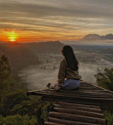 pinggan sunrise glamping Bali