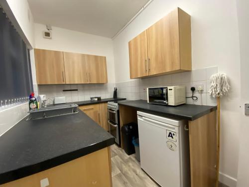 Nice Living Serviced Accommodations 3 4
