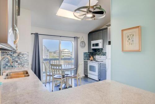 Shipwatch Villas