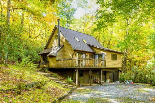 House on Honeysuckle - Pisgah Forest