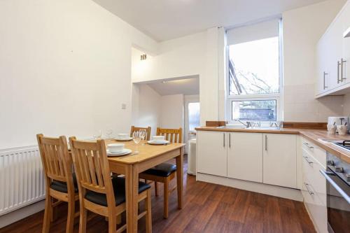 Pillo Rooms - Spacious Cosy 2 Bedroom House by Bridgewater Canal, Manchester (fotografie 8)