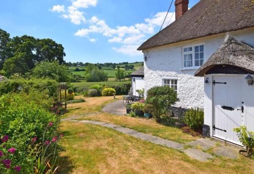 Beautiful cottage in stunning setting