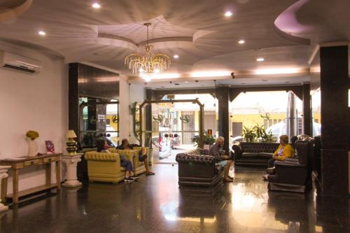 Hotel Verde Plaza