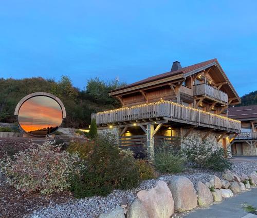 Chalet des Cîmes, chaleureux avec jacuzzi et sauna