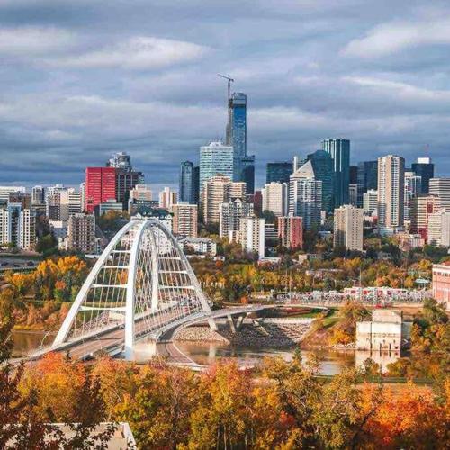 Royal Blue Wild Oasis Corner PNHSE KingBed U/G Wi-fi