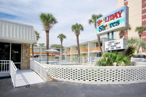 Holiday Shores Double Queen Beds, Pool View - 206