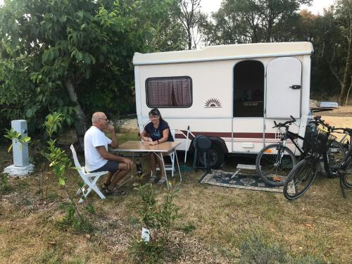 Les Pilotis Du Cognac - image 6