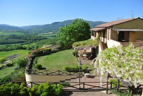 Borgo di Monte Murlo