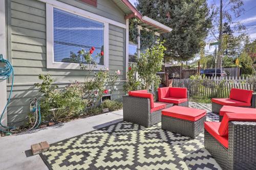 Peaceful Petaluma Getaway with Deck and Grill!