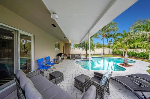 Comfortable 4 Bedroom House With Pool By Pmi in Fort Lauderdale, USA