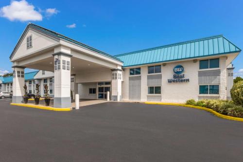 Best Western Burlington Inn