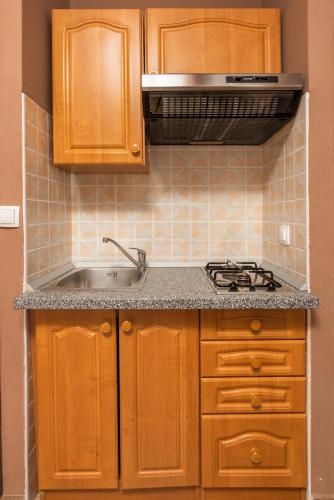 Apartments and rooms with parking space Loborika Pula - 12983 - image 7
