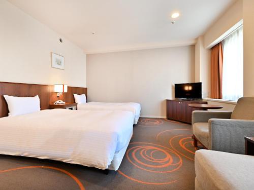 2 twin beds