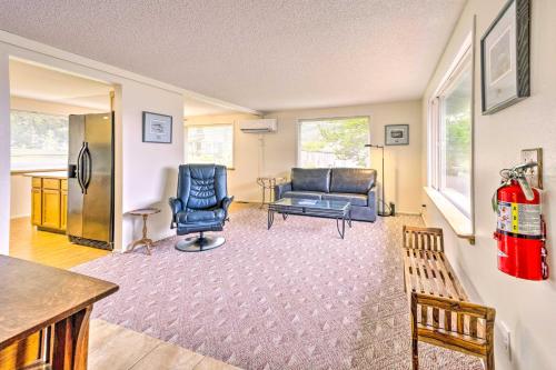 Walkable Sitka Getaway with Community Perks!