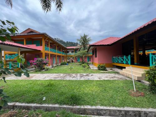 Garden, papaya resort in Kampung Tekek