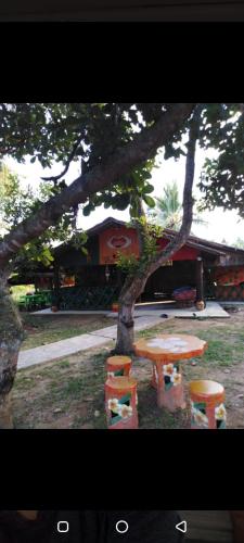 koh mook oyoy reggaebar bungalow in Koh Mook