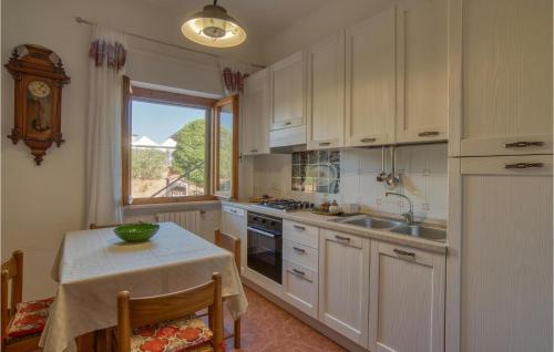  Beautiful Home In Magliano In Toscana With Wifi in Magliano in Toscana