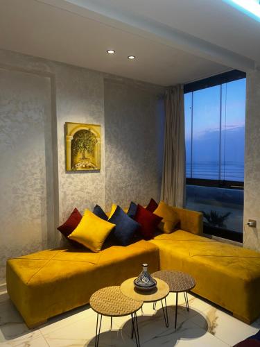 Beach Elegance Sea View & Serenity 40 min to RABAT in 梅迪亚