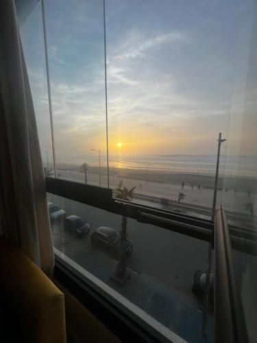 Beach Elegance Sea View & Serenity 40 min to RABAT in 梅迪亚