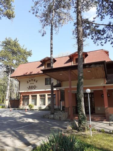 Hotel Les 2