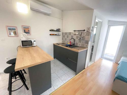 Studio image 1
