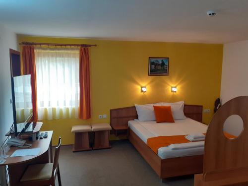 Hotel Les - image 13