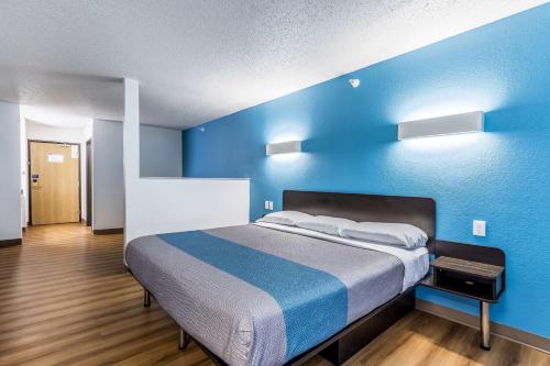 1 king bed