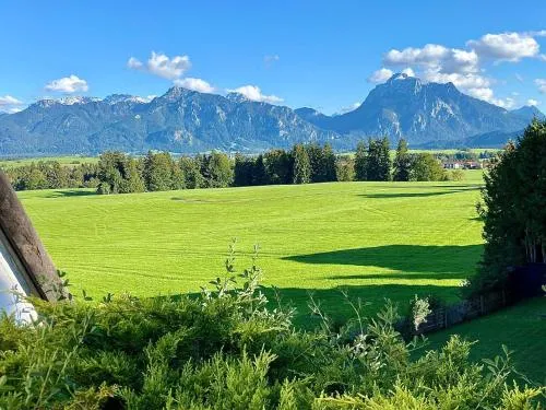 Terrasse mit Schlossblick I Tiefgarage I Hund in Füssen, Deutschland