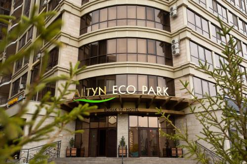 Unterkunft von außen, Altyn Eco Park Hotel in Nur-Sultan
