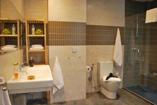 Sevilla Central Suites Apartamentos Puerta Jerez - image 5