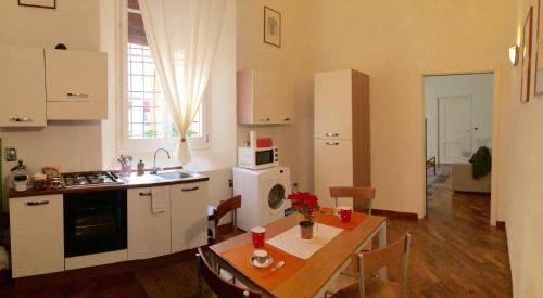 TL Palazzo Fantuzzi image 46