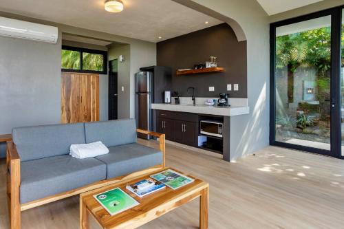 403105974 Rancho Pacifico - Boutique Hotel for Adults