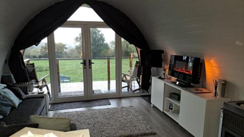 The Pod - Luxury Glamping Holiday Lodge