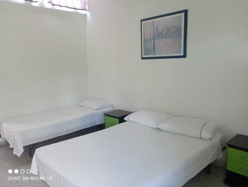 1 double bed, 1 twin bed