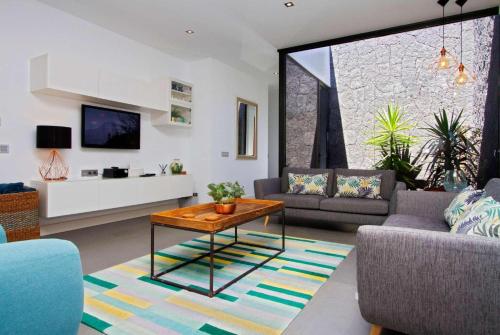  Angelina in 35510 Puerto del Carmen