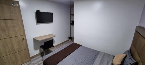 Double Room image 6