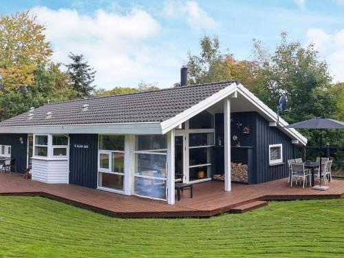  6 person holiday home in Farsø-By Traum in Farsø