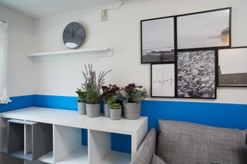 Designer's Villa in Shinjuku-ku Shin-Okubo sta 6 min walk F