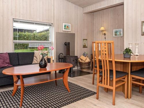  4 person holiday home in Rønde-By Traum in Rønde