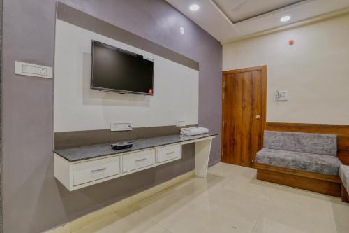 Hotel Kumar Atithi Nivas – Indore, OH