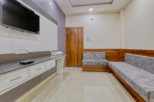 Hotel Kumar Atithi Nivas – Indore, OH