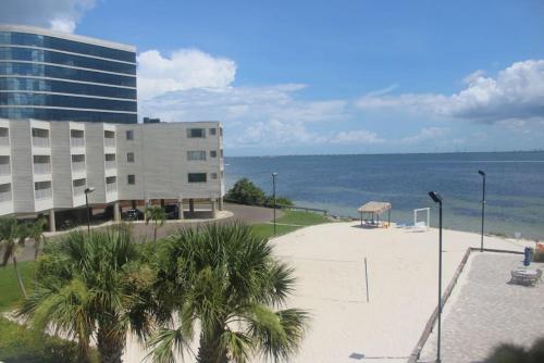 Surrounding environment, Forever Beach View Sailport Resort Condos Tampa in Pelican Island
