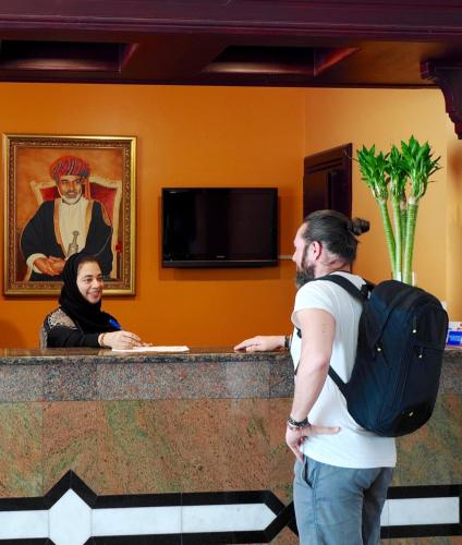 Falaj Daris Hotel - Tap to explore photos