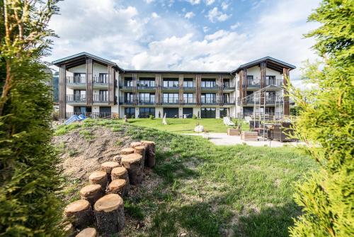  Chalet Kristall - Dolomites Garden Chalet in 39030 Pfalzen
