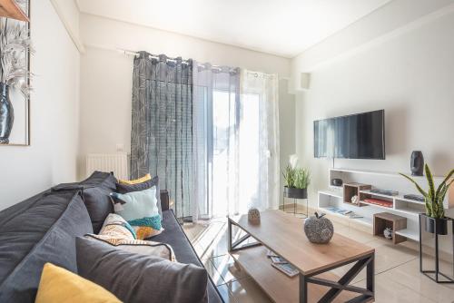 One-Bedroom Apartment image 9