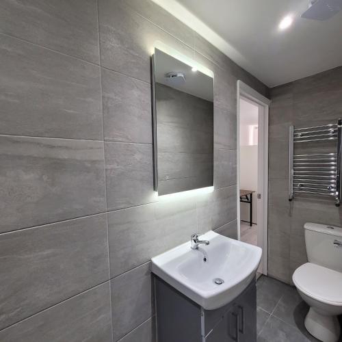 Chambre triple, salle de bain privée