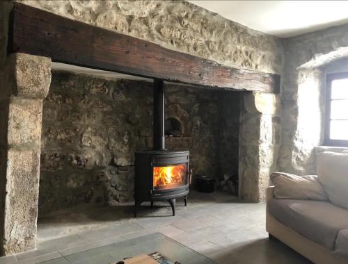 Maison en Ardeche in Usclades-et-Rieutord