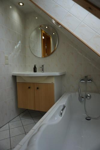 Apartment mit Ausblick im Dresdner Südwesten, Drážďany (fotografie 8)
